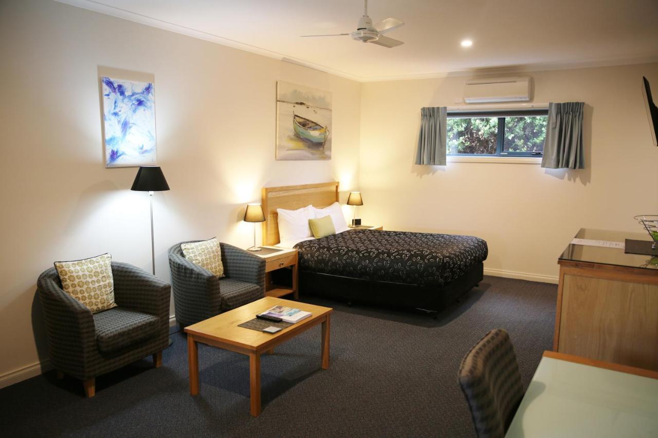 Motel On A'Beckett Inverloch Exterior photo
