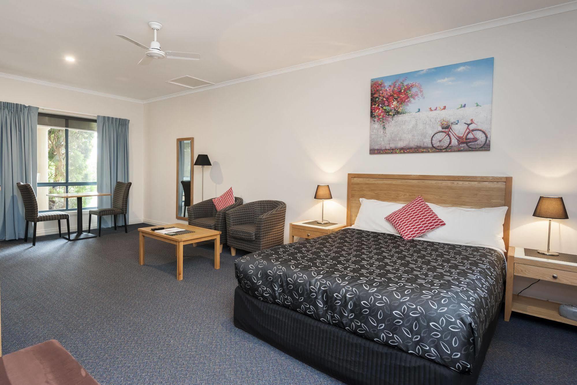 Motel On A'Beckett Inverloch Exterior photo